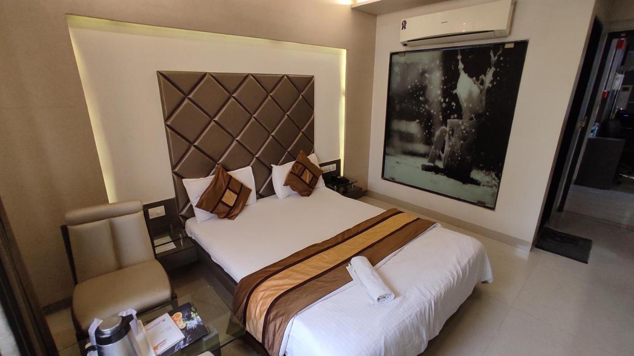 Hotel Flair Inn Ahmedabad Exterior foto